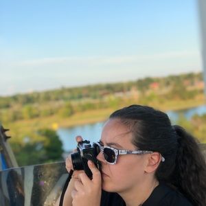 Meet your Posher, Jennifer